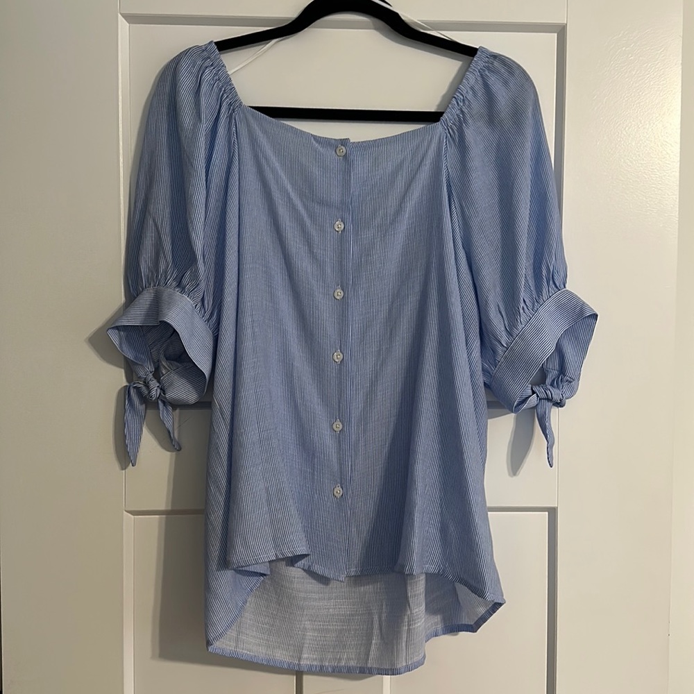 LC Lauren Conrad Squareneck Puff Sleeve Top